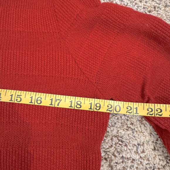 Chico’s size 2 Red Sweater - Picture 4 of 5